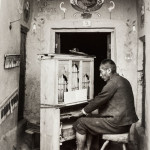 Martin Chambi, Organista nella cappella di Tinta, Cusco, 1935 ca.